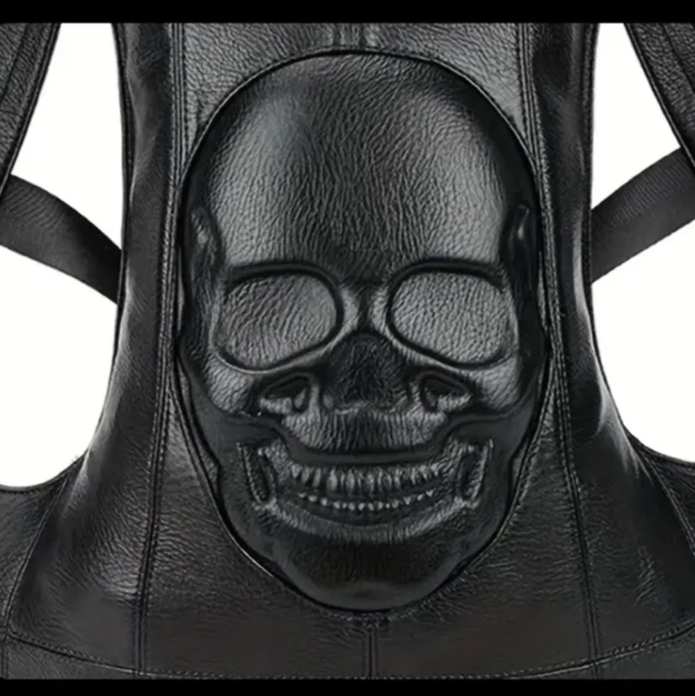 Skull Pattern Backpack - Picture 4 of 7